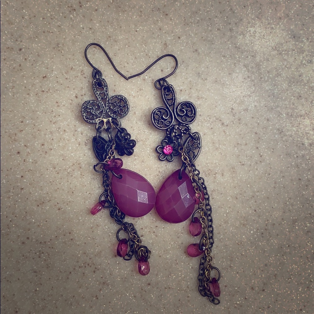 Dangle earrings